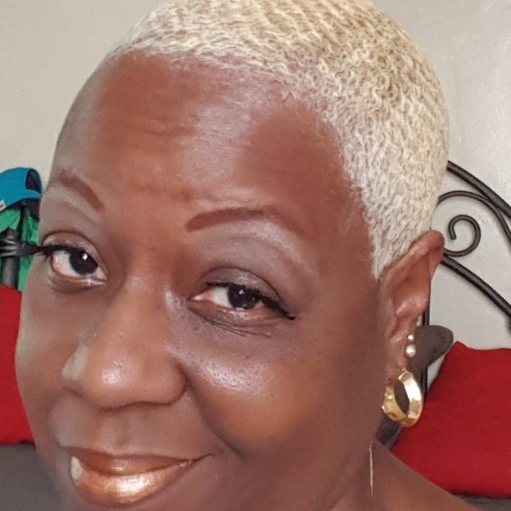 Meet your Posher, Kimberly